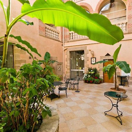 Hotel Montespan Bourbon l'Archambault Bagian luar foto